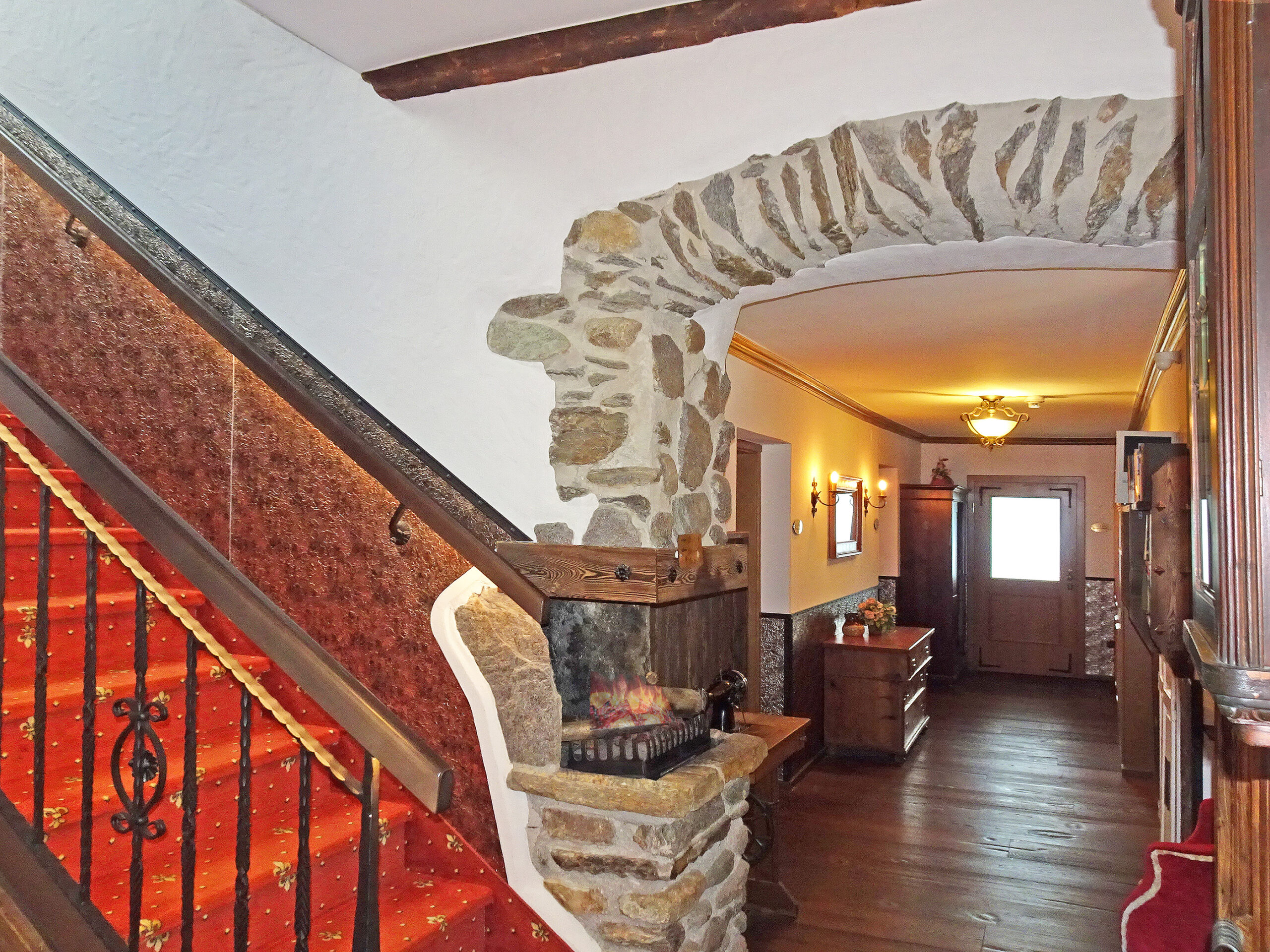 FÜHLBAR TRADITIONELL